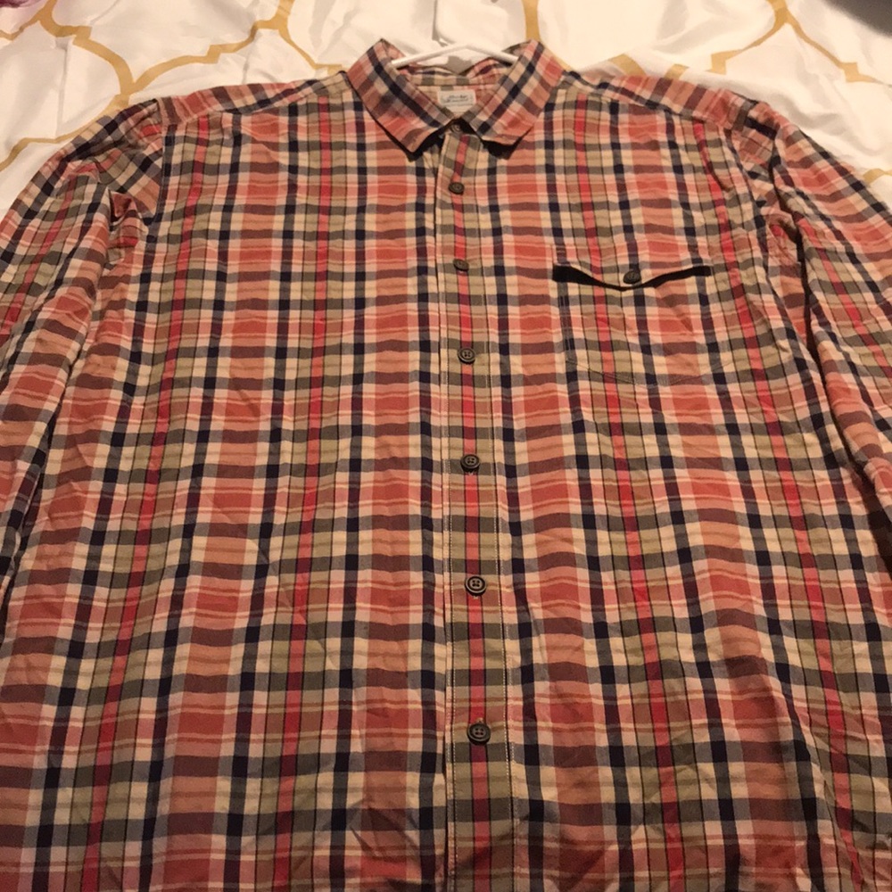 Long sleeve plain casual button down